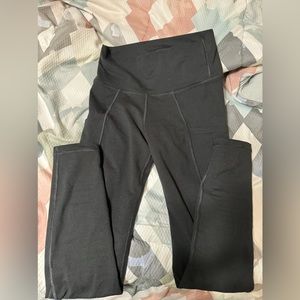 Fleo Reverie bounce black leggings size small